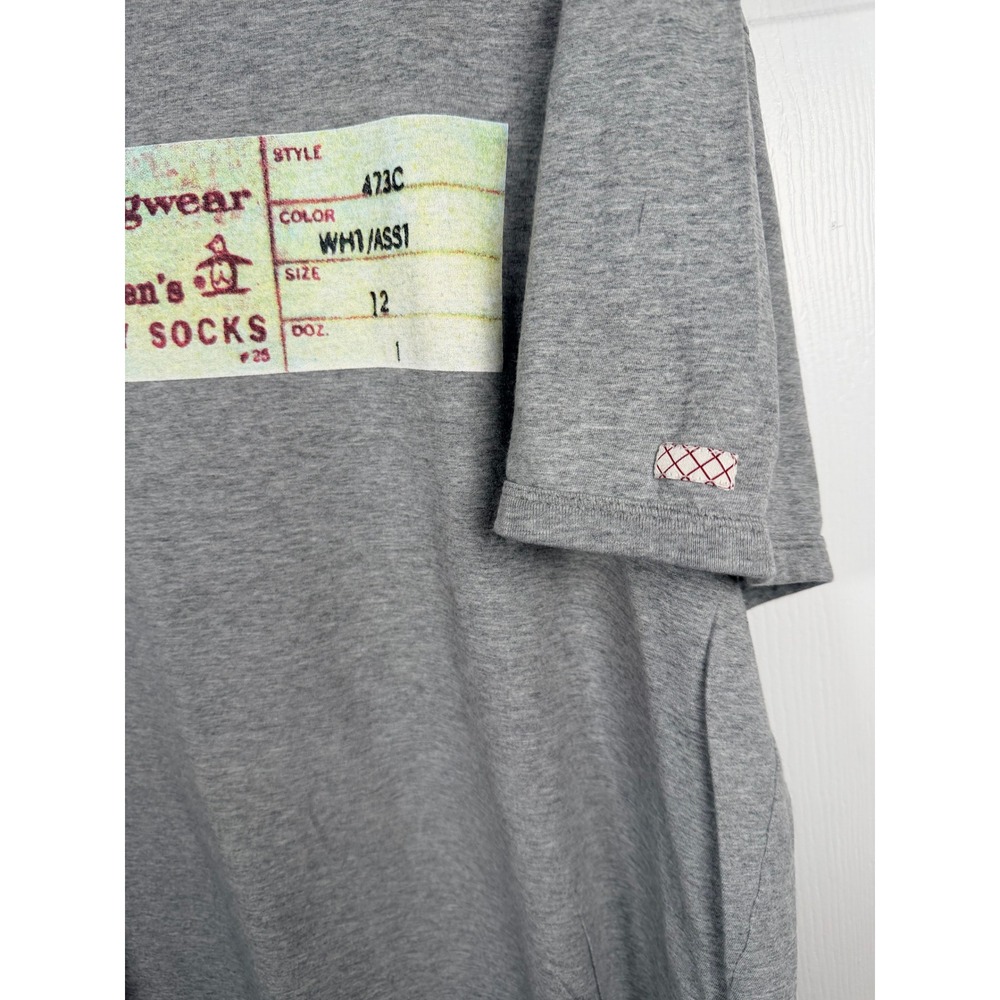 Original Penguin Mens Gray Munsingwear Fancy Socks Graphic T-Shirt XXL - Picture 3 of 8